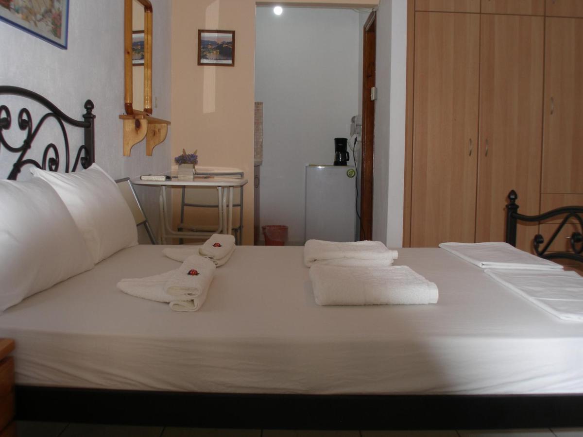 Efi Apartments 미리나 외부 사진